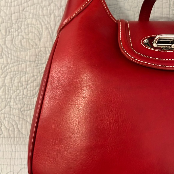 Dooney And Bourke Toscana Florentine leather Shoulder Bag In Red, EUC 🔥 - Picture 7 of 16